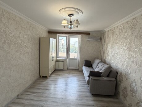 1 otaq · 37 m² · 3/5 mərtəbə, Qara Qarayev
