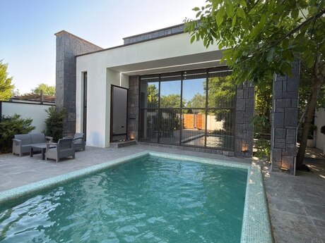 Buzovnada 4 otaqlı həyət evi kirayə verilir, 300 m², 800 AZN/ay, şəkil 4 / 12