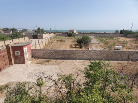6 otaqlı həyət evi/bağ evi - Türkan q. - 164 m²
