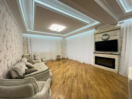 Kirayə 3 otaqlı mənzil, 157 m², Ağ şəhər: 1 999 ₼/ay 2