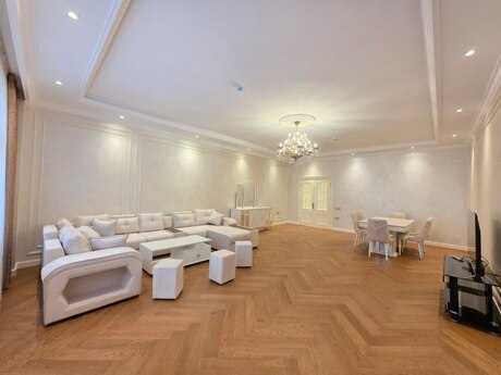 3 otaqlı yeni tikili - 28 May m. - 170 m²