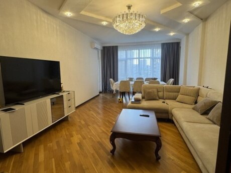 Elan №6327156 - Bakı, 8 Noyabr m., 3 otaqlı, 140 m², 6/18 mərtəbə