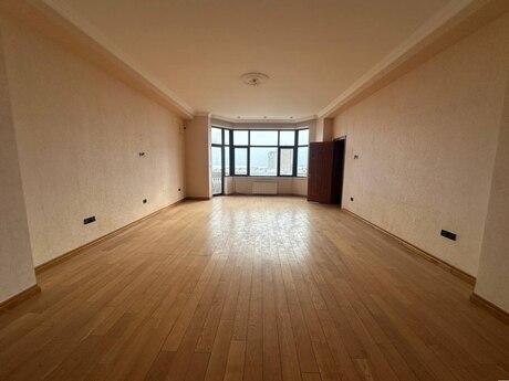 3 otaqlı mənzil, 150 m², Sahil: 549 000 ₼ 2