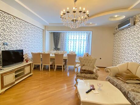 Elan №6327216 - Bakı, 8 Noyabr m., 3 otaqlı, 148 m², 8/17 mərtəbə