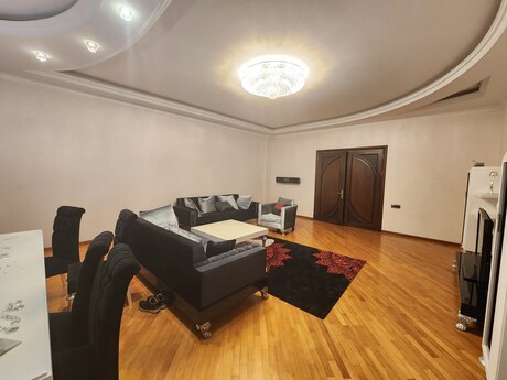 4 otaqlı mənzil, 212 m², Elmlər Akademiyası: 450 000 ₼ 3