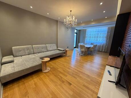 Объявление №6327206 - Баку, м. Кара Караев, 3-комн., 150 м², 13/15 этаж