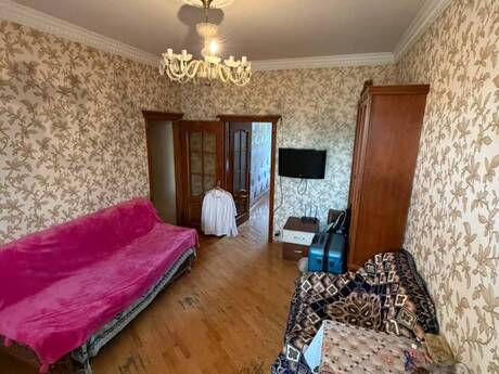 Elan №6327251 - Bakı, Gənclik m., 3 otaqlı, 55 m², 3/4 mərtəbə