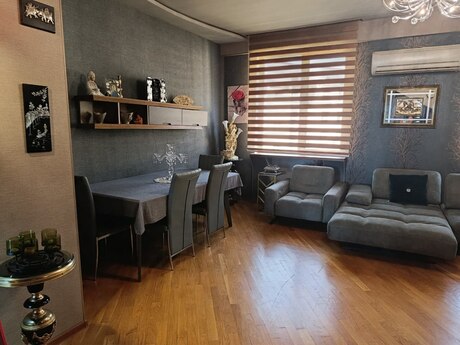 Elan №6327326 - Bakı, Bayıl q., 5 otaqlı, 240 m², 5/5 mərtəbə