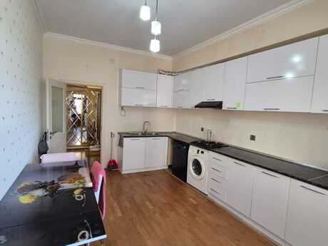 3 otaqlı mənzil, 130 m², Səbail: 335 000 ₼ 5