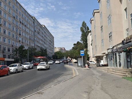 8-комн. · 240 m², İnşaatçılar