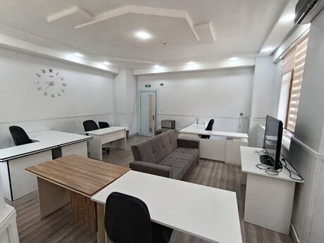 Объявление №6327644 - Баку, м. Низами, 3-комн., 90 м²