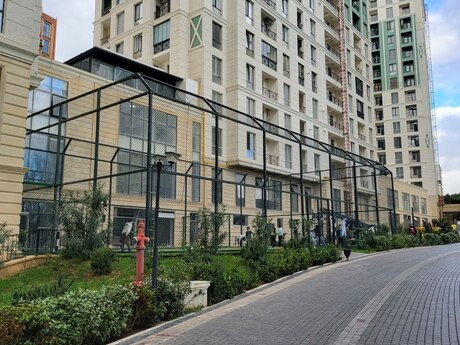 Продаётся 2-комнатная квартира в новостройке, ЖК Zümrüd Residence, 93 м², 285 000 AZN, фото 4 / 12