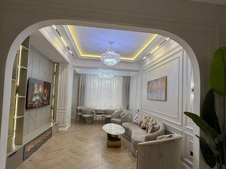 3 otaqlı mənzil, 124 m², 28 May: 560 000 ₼ 5