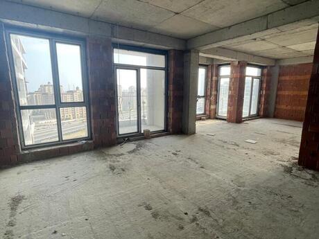 4-комнатная квартира, 210 м², Lake City: 504 000 ₼ 4