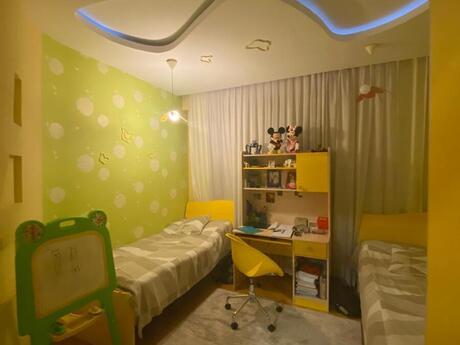 3 otaqlı mənzil, 100 m², Xalqlar Dostluğu: 250 000 ₼ 3