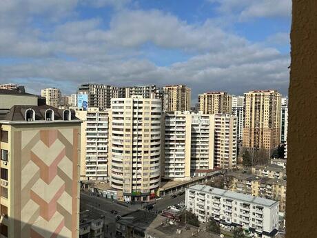 Объявление №6327980 - Баку, м. Элмляр Академиясы, 3-комн., 109 м², 17/17 этаж