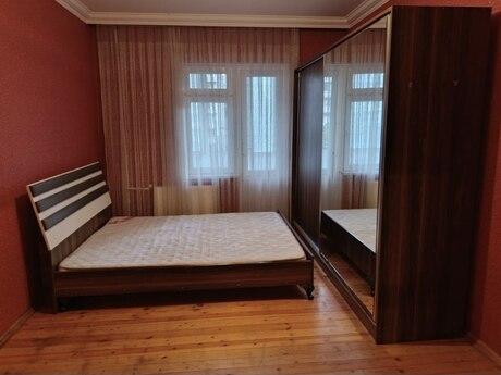 1 rooms · 42 m² · floor 4/9, İnşaatçılar