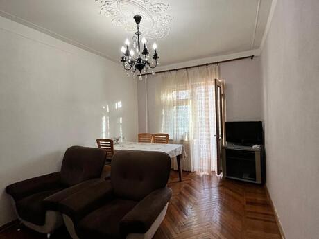Elan №6328115 - Bakı, Nəsimi m., 3 otaqlı, 80 m², 2/9 mərtəbə