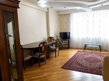 Elan №6328142 - Bakı, Nizami m., 2 otaqlı, 100 m², 10/17 mərtəbə