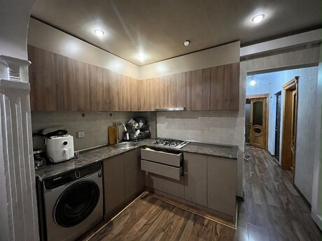 2 otaqlı köhnə tikili - Xalqlar Dostluğu m. - 55 m²