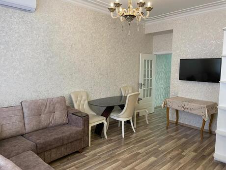 Elan №6328347 - Bakı, Bakıxanov q., 2 otaqlı, 70 m², 6/12 mərtəbə