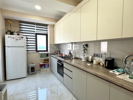 3-room apartment, 98 m², Köhnə Günəşli: 187 000 ₼ 2