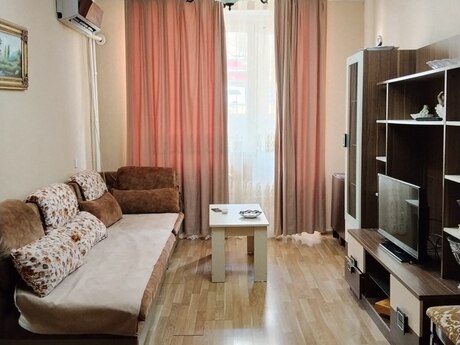 Elan №6328457 - Bakı, Əhmədli q., 3 otaqlı, 82 m², 2/5 mərtəbə