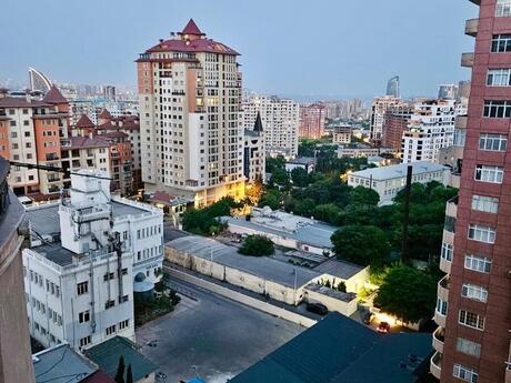 Kirayə 3 otaqlı mənzil, 149 m², Nərimanov: 1 099 ₼/ay 5