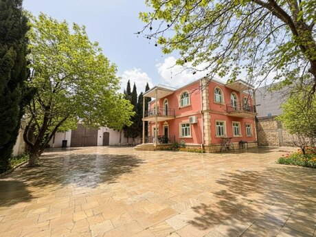 5 otaqlı həyət evi, 341 m², Görədil: 330 000 ₼ 2