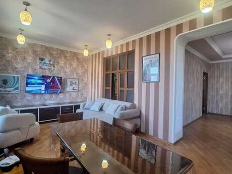 Kirayə 4 otaqlı mənzil, 120 m², Elmlər Akademiyası: 1 100 ₼/ay 4