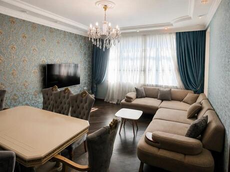 Elan №6328863 - Bakı, Nizami m., 3 otaqlı, 130 m², 6/17 mərtəbə