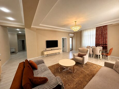 3 otaqlı mənzil, 123 m², Elmlər Akademiyası: 399 000 ₼ 2