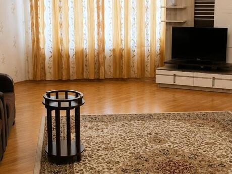 Elan №6328904 - Bakı, Şah İsmayıl Xətai m., 3 otaqlı, 160 m², 15/17 mərtəbə