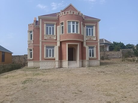 7 otaqlı həyət evi, 244 m², Saray: 255 000 ₼ 5