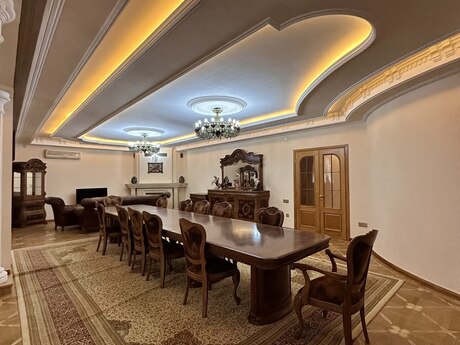 6-room apartment, 555 m², Nizami: 940 000 ₼ 2