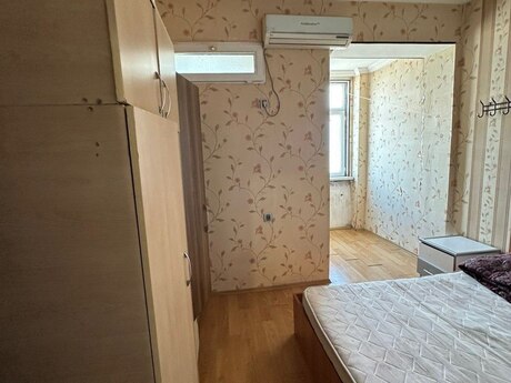 Kirayə 2 otaqlı mənzil, 70 m², İnşaatçılar: 600 ₼/ay 2