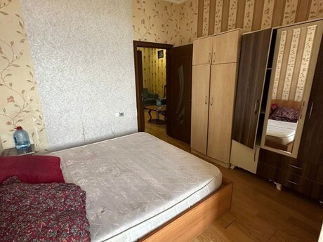 Kirayə 2 otaqlı mənzil, 70 m², İnşaatçılar: 600 ₼/ay 4