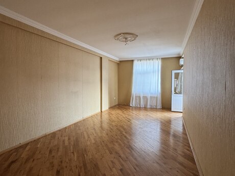 3 otaqlı yeni tikili - İnşaatçılar m. - 120 m²