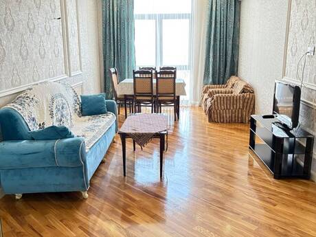 3 otaqlı mənzil, 96 m², 8 Noyabr: 359 000 ₼ 2