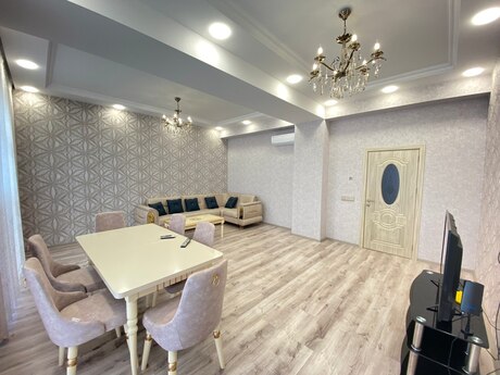 Объявление №6329041 - Баку, пос. Аг шехер, 3-комн., 145 м², 6/8 этаж