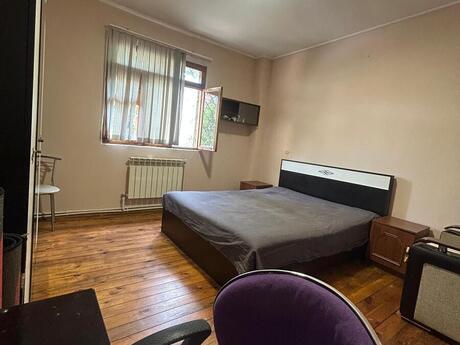 Elan №6329051 - Bakı, 8 Noyabr m., 3 otaqlı, 129 m², 2/2 mərtəbə