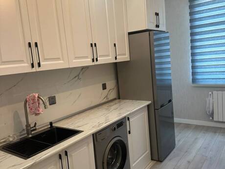 Elan №6329117 - Bakı, Bakıxanov q., 2 otaqlı, 75 m², 3/12 mərtəbə