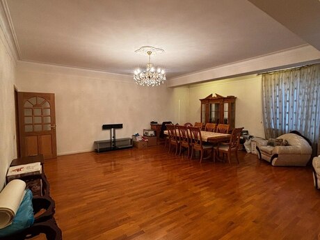 Elan №6329158 - Bakı, Sahil m., 4 otaqlı, 170 m², 4/12 mərtəbə