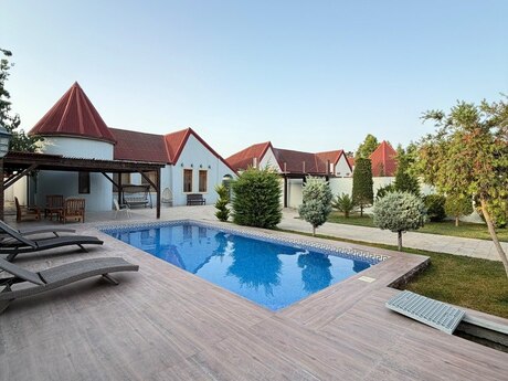 4 otaqlı həyət evi, 160 m², Şüvəlan: 330 000 ₼ 2