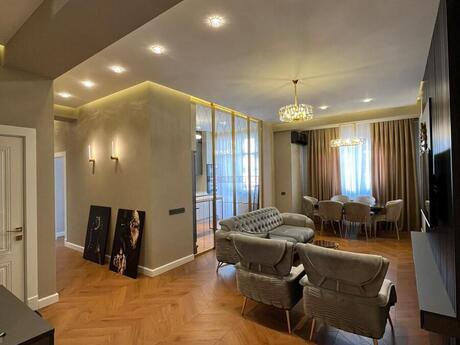 Elan №6329374 - Bakı, 8 Noyabr m., 3 otaqlı, 120 m², 11/14 mərtəbə