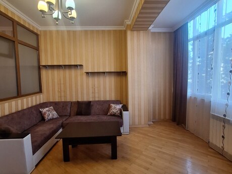 Объявление №6329513 - Баку, м. Иншаатчылар, 2-комн., 70 м², 4/17 этаж
