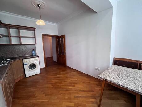 Kirayə 2 otaqlı mənzil, 80 m², Nizami: 700 ₼/ay 2