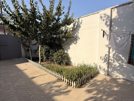 4 otaqlı həyət evi, 120 m², Binə: 163 000 ₼ 5
