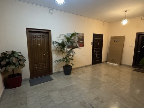 3 otaqlı mənzil, 168 m², Nərimanov: 392 000 ₼ 5