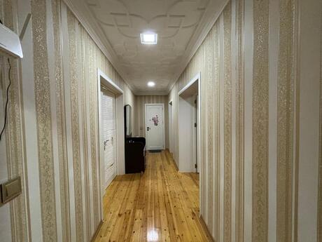5 otaqlı həyət evi/bağ evi - M.Ə.Rəsulzadə q. - 160 m²